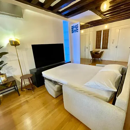 Appartamento Designer Tour Saint-jacques - 1br 4p Parigi